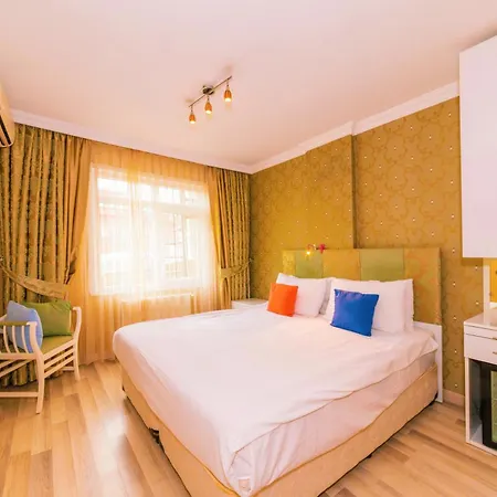 Walnut Shell Hotel 3*