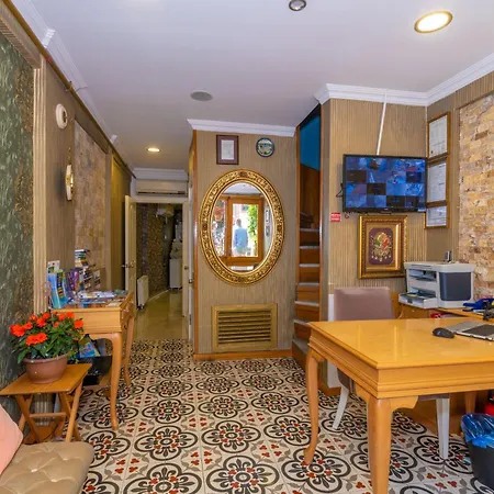 Hotel Walnut Shell 3*